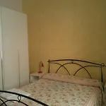 Vicolo Dell\'Oro